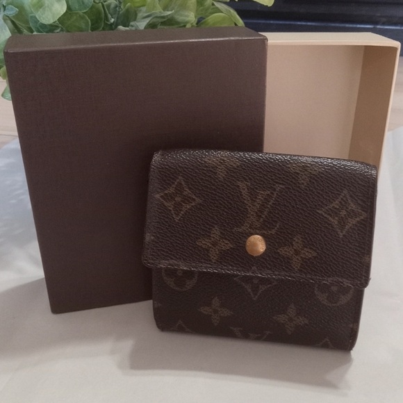 Louis Vuitton Monogram Compact Wallet w/ Box - Authentic - Picture 12 of 14